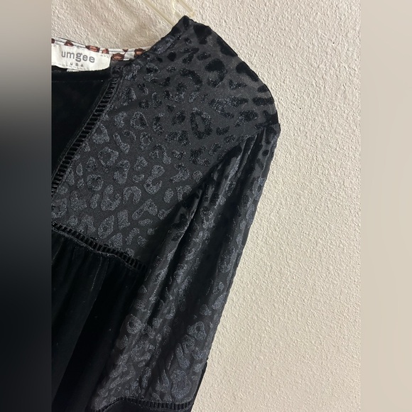 Umgee Black Velvet Top Size M Western Boho Peasant Leopard Burnout Dark Romantic - Picture 5 of 7